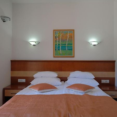 Motel Mujanic Sarajevo Mostarsko Raskrsce Exterior foto