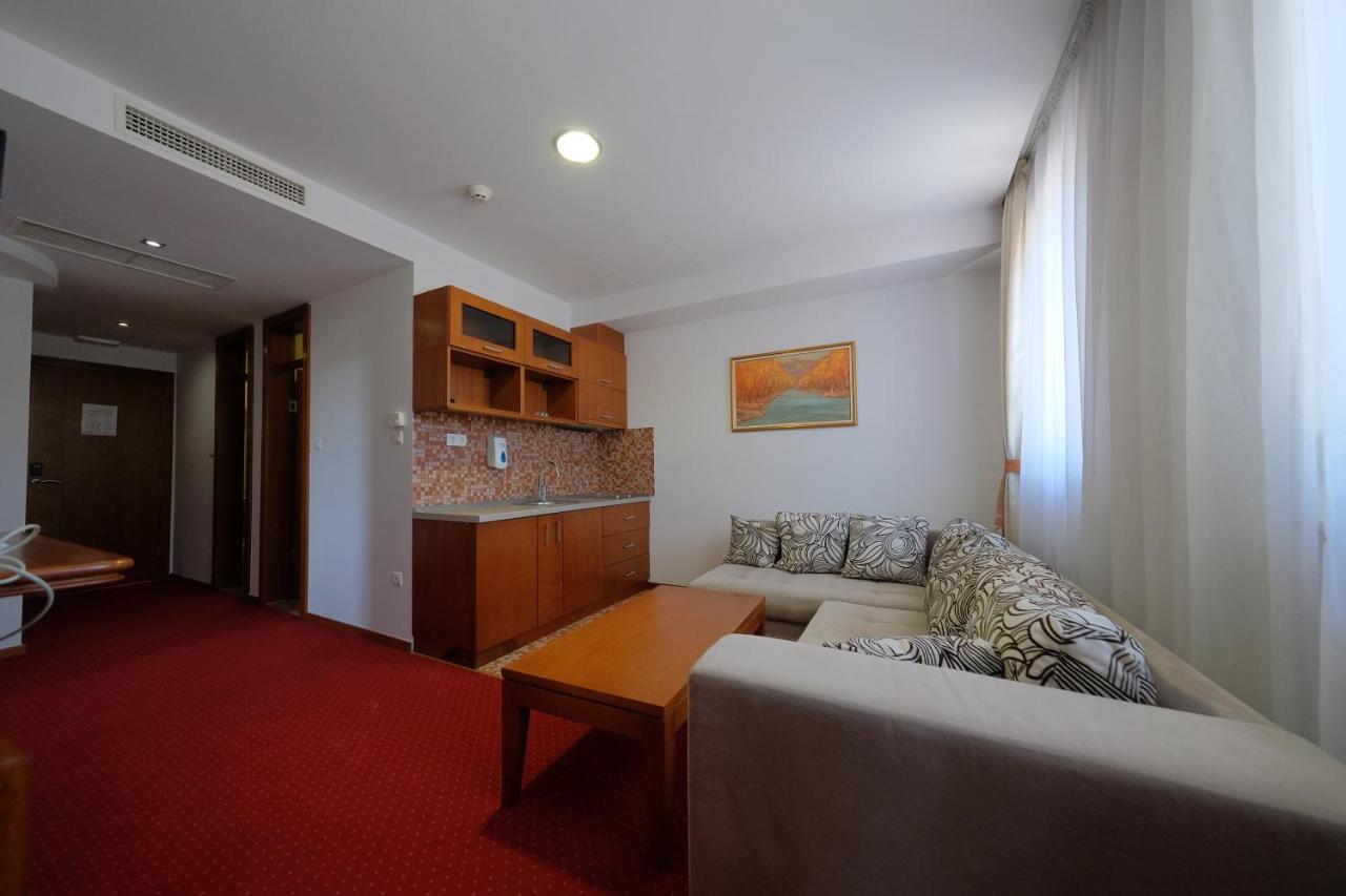 Motel Mujanic Sarajevo Mostarsko Raskrsce Exterior foto